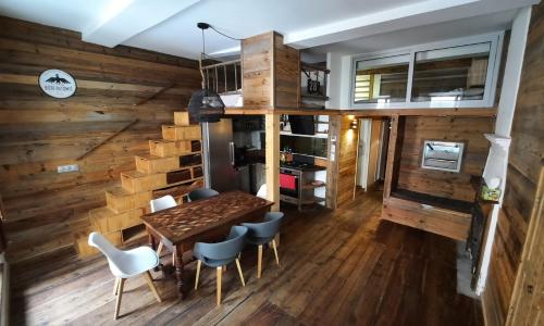 Idéalement situé cœur du village - calme & confort