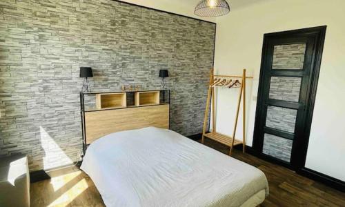 Charmant T2 tout équipé face à la gare