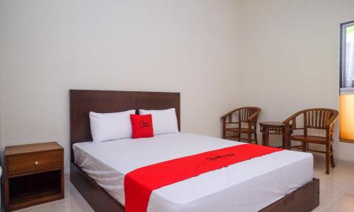 RedDoorz Syariah near Transmart Pabelan Solo