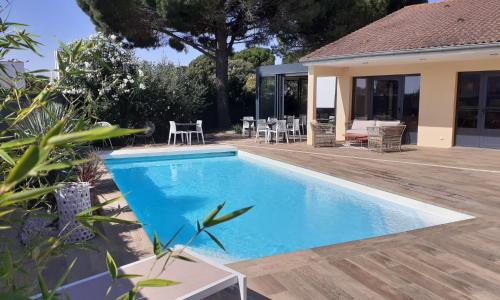 Kyriad Carcassonne - Aéroport