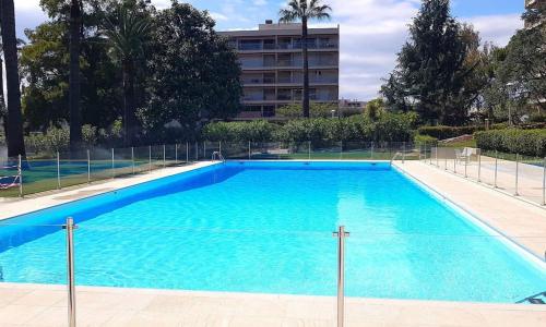 Juan les pins 2 pièces vue mer Résidence Eden Park