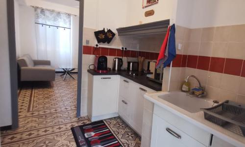 Petit appart au cœur des REMPARTS - Netfix et connection fibre gratuits