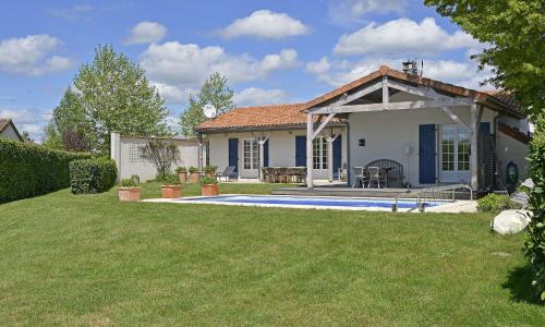 Villa with Wi-Fi, in natural surroundings