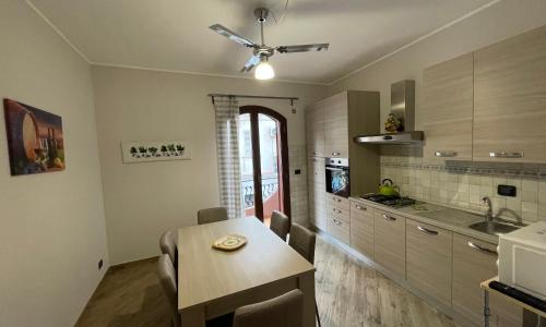 Casa Vacanza Giardini Naxos Sarahouse