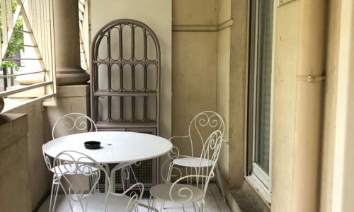 T4-Montpellier-Antigone + tram+parking