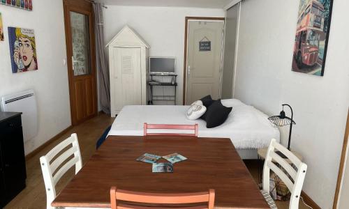 Standard Room photo