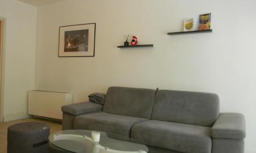 Charming apt near beach with parking in Antibes by Weekome