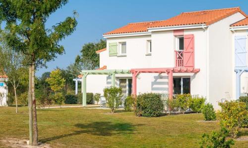 Well-kept apartment 7 km from the beach