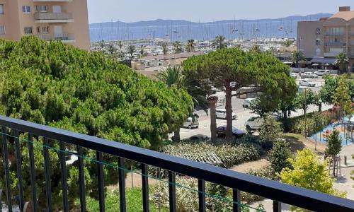 50 m2 - Le PORT, HYERES