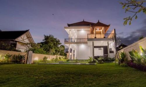 Villa John
