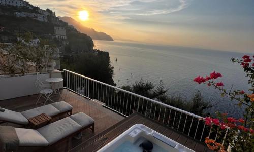 SeaJewelsDeluxurySuite