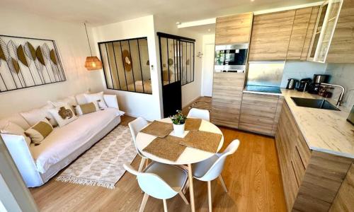 Pura Vida, Port Grimaud