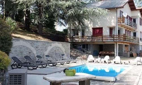 Chalet 14 pers avec vue panoramique et piscine chauffée