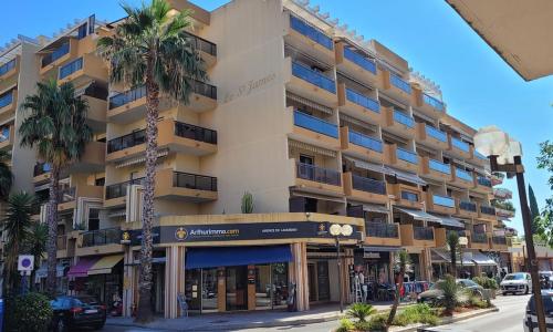 Appart le Lavandou (le st James) 2 étoiles