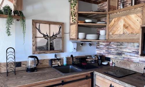 SUPERBE T2 classé 3 étoiles 45m2-WIFI gratuit-STYLE CHALET VUE PANO