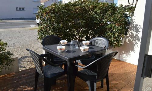 Appartement Le Grau-du-Roi, 2 pièces, 4 personnes - FR-1-250-102