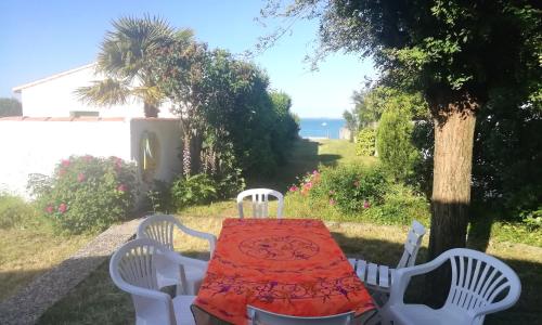 Accès océan sur grand terrain clos