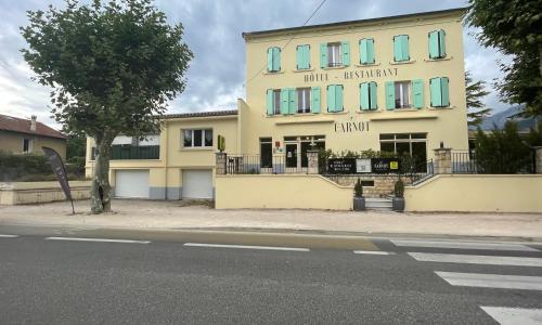 LOGIS HOTEL & RESTAURANT Le CARNOT