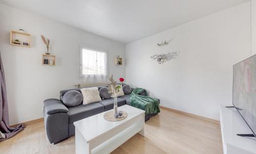 Next to Disneyland -Palm Spring