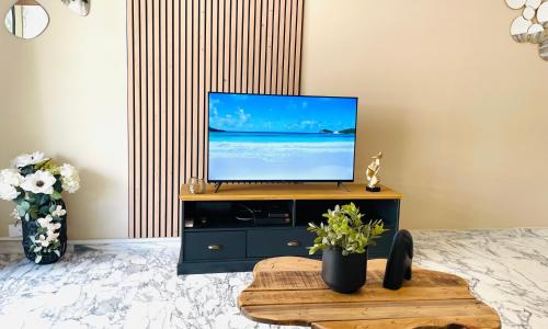 New apartment at 150m from the beaches Easy check in