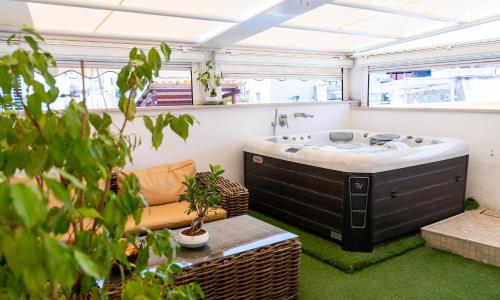 PALAZZO NICOLAUS del BORGO ANTICO