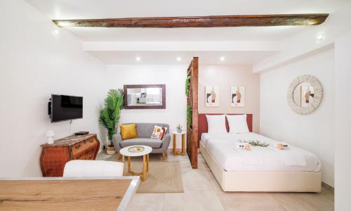 Logement cosy au cœur des Remparts/vieil Antibes