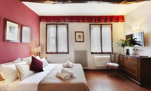 S. Spirito Studio Flat