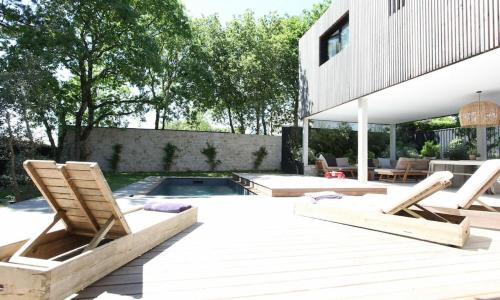 Maison d'architecte décorée avec soin