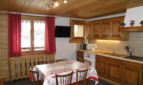 Appartement Les Gets, 3 pièces, 5 personnes - FR-1-671-87