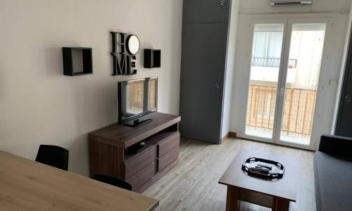 Studio situé au cœur de la station 2CARA7