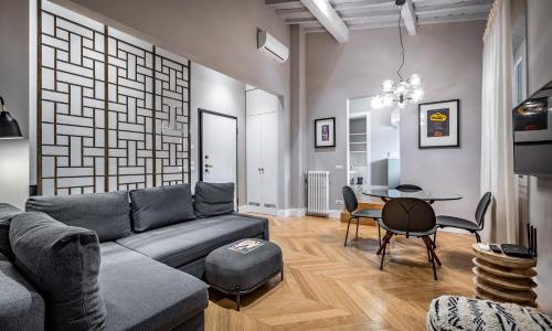 Hs4U Ricasoli Luxury apartment near Duomo N.1