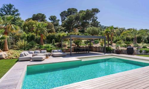 Villa Palma Giens - Vue Mer Panoramique -Piscine Chauffée Avril à Septembre- 4 chambres -Garage