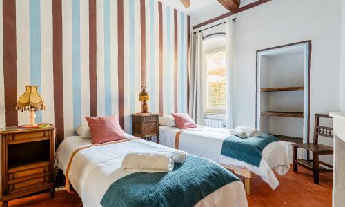 Casa Antoinette-Invitation vintage au-dessus du Vieux-Port