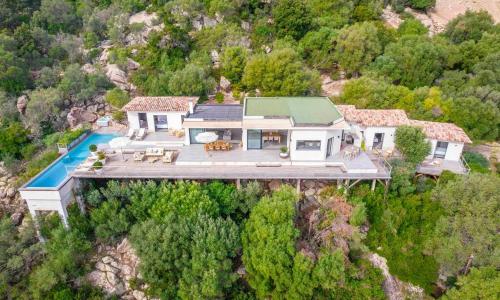 Ivona Vacances - Villa de luxe avec piscine chauffée à Santa-Giulia