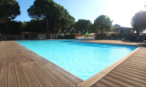 Studio grande piscine dans résidence hôtelière, proche plage