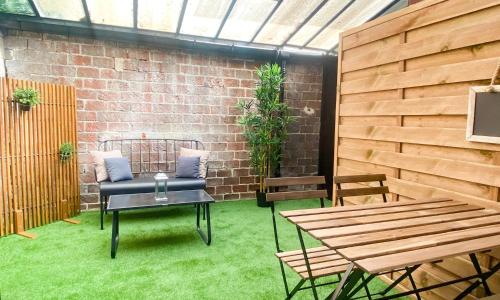 Le Cocon Citadin, Terrasse couverte, Gare Wifi