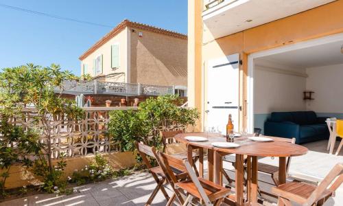 Appartement Narbonne, 2 pièces, 4 personnes - FR-1-409-225