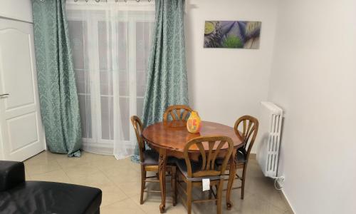 Deluxe Room photo