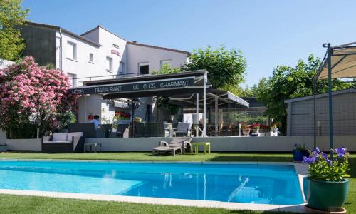 Hôtel Restaurant Le Clos Charmant
