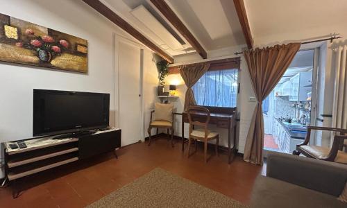 Villa Azzurra - Genova Resort Accomodations