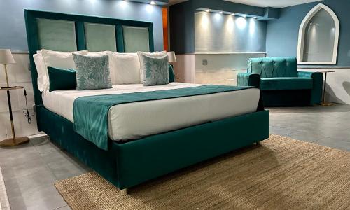 A un passo dal Castello Maschio ANGIOINO Appartment