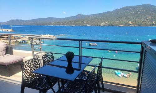 Appartement T2 terrasse vue mer à 180