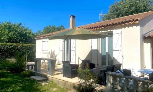 Charmante Maison au pied du Luberon