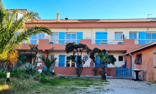 Studio avec jardin clos et wifi a Hyeres