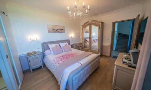 Domaine BENESTER - Chambre Léonie - 4 épis