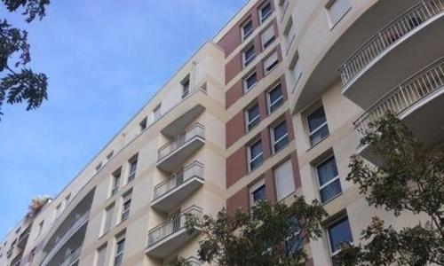 Citadines Appart Suites Paris Center Easy - Eiffel Tower View - 25 minutes Champs Elysees