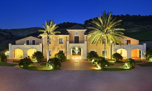 Baglio Caruana Cantina & Relais