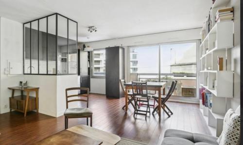 Paris : Appartement familial avec parking privé