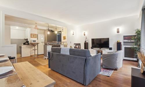 Chic and spacious apartement with piano and terrace