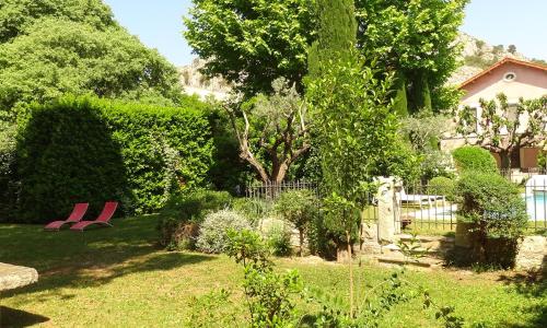 Maison Cavaillon, 5 pièces, 8 personnes - FR-1-708-49